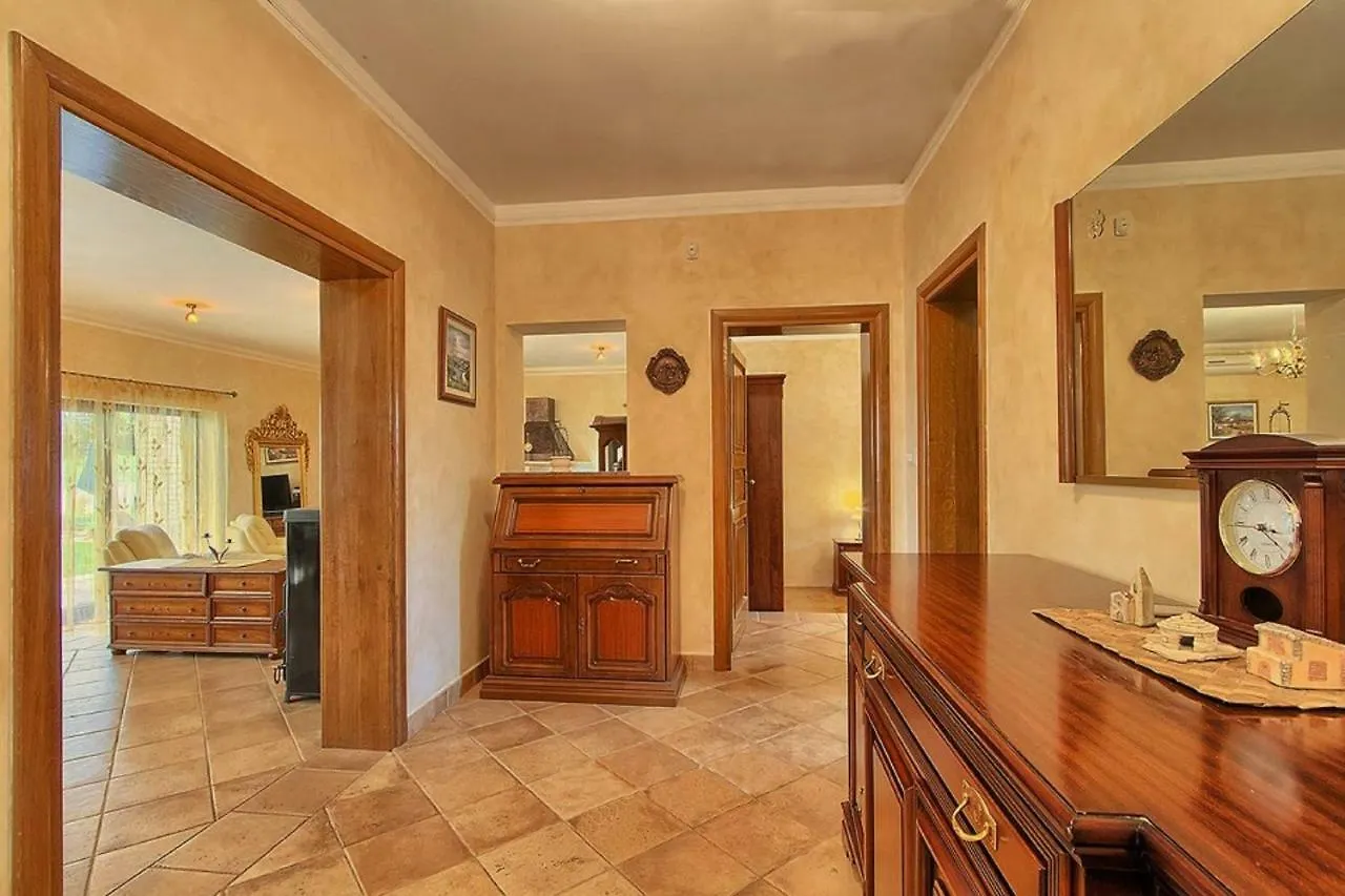 Holiday Home Sarita Sisan