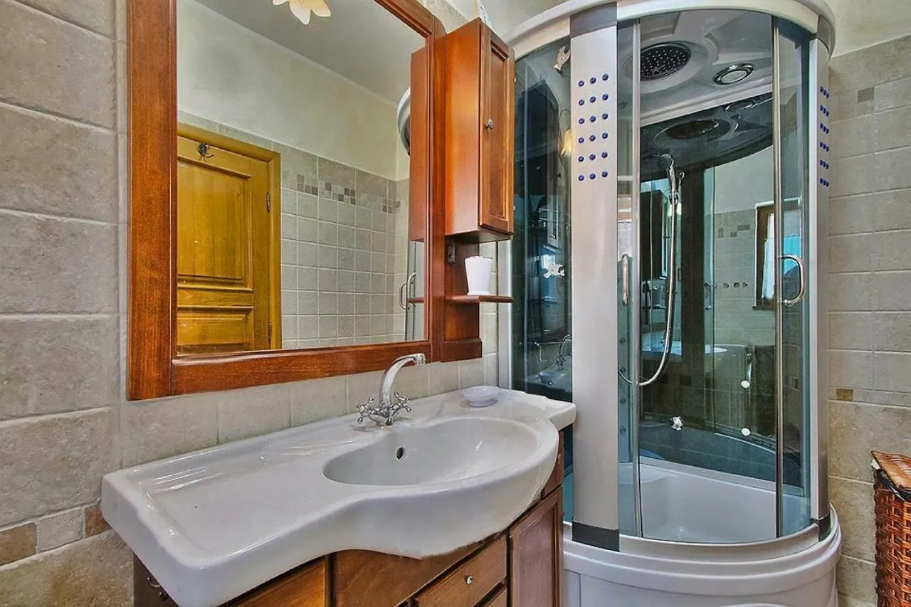 Holiday Home Sarita Sisan