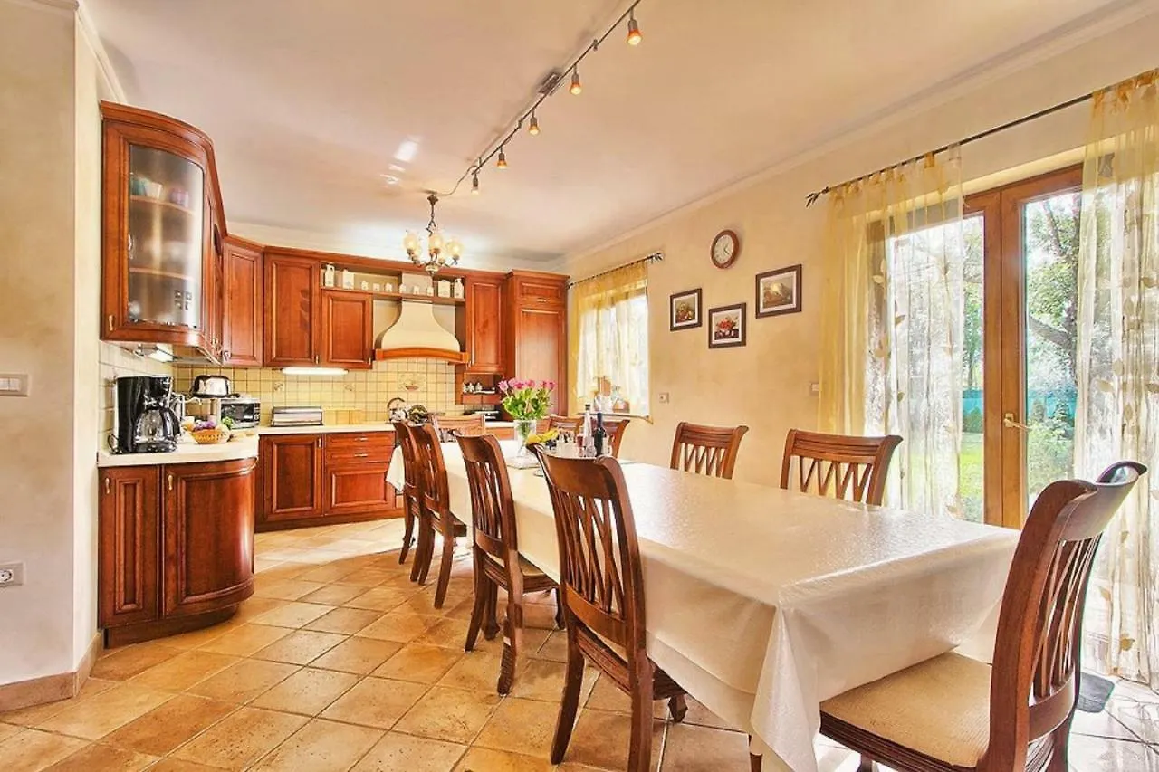 Holiday Home Sarita Sisan