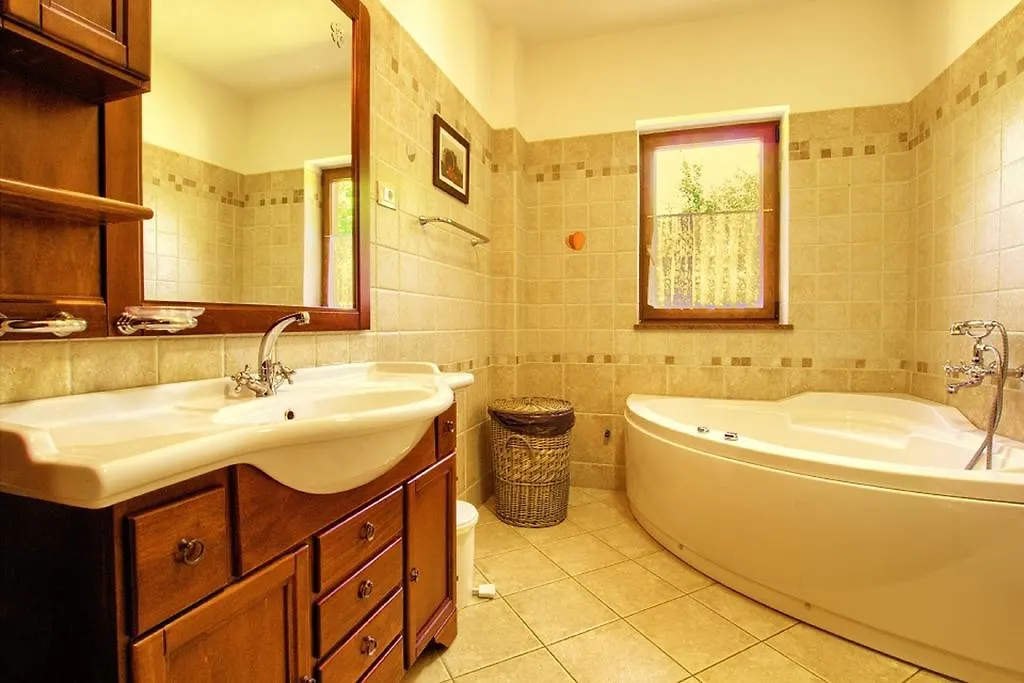 Holiday Home Sarita Sisan